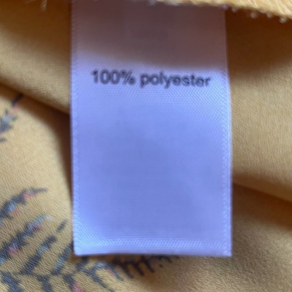 MAURICES | Women's Floral V-Neck Tank Top Yellow Size Small - Picture 6 of 7